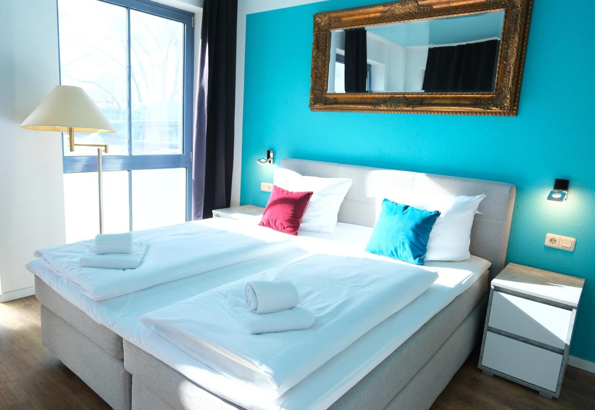 Stargaze Forum Duesseldorf-hilden 3*